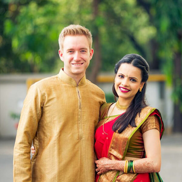 Intercaste Love Marriage Solution by Best Astrologer Ahmedabad